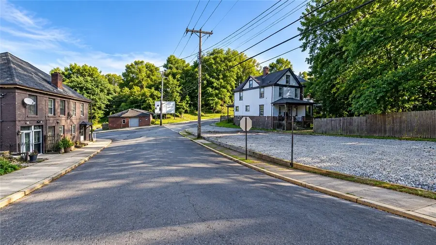 700 Evans Avenue, McKeesport, PA 15132 - #3