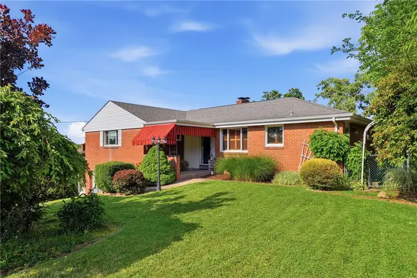 2363 Willowbrook Rd, Pittsburgh, PA 15241