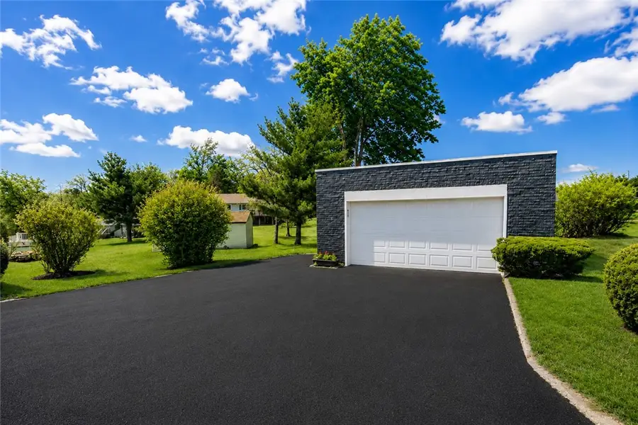 4515 Tuscarawas Rd, Beaver, PA 15009 - #2