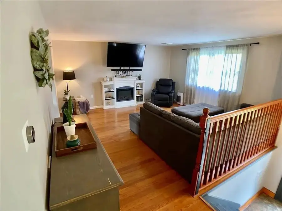 174 Hague Ln, Uniontown, PA 15401 - #2