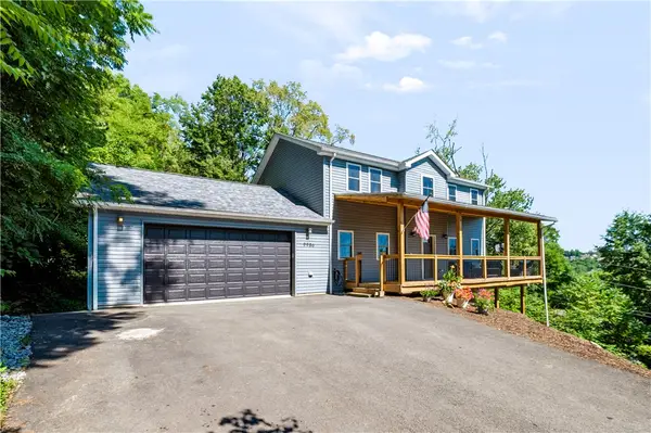 9986 Mcclellan St, North Huntingdon, PA 15642