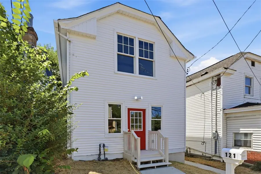121 Newett St, Pittsburgh, PA 15210 - #2