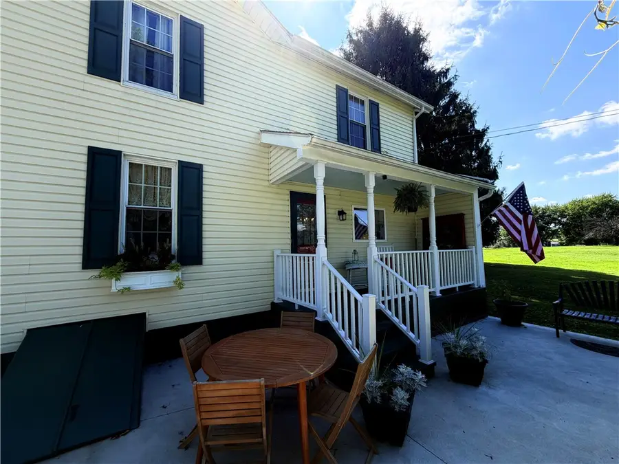 718 Skylark Dr, Connellsville, PA 15425 - #3