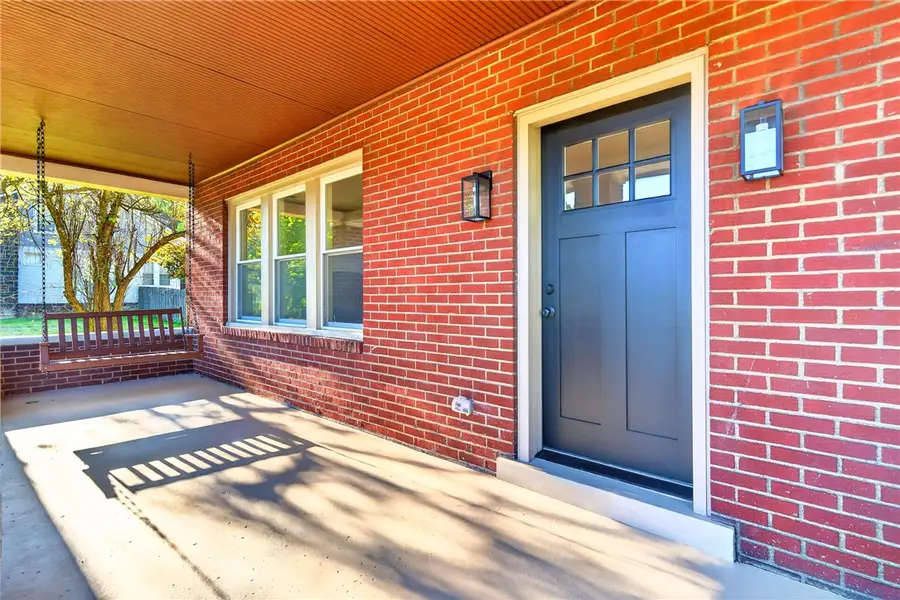 611 W Ingomar Rd, Pittsburgh, PA 15237 - #2
