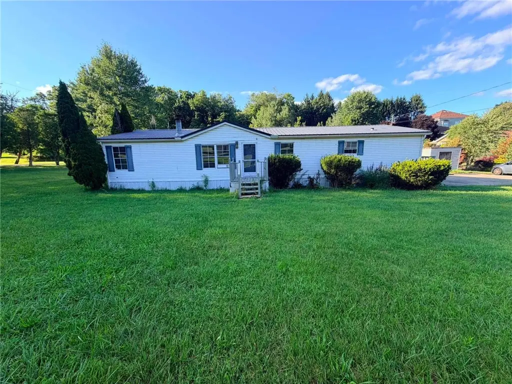 512 Sawmill Run Rd, Butler, PA 16001 - #1