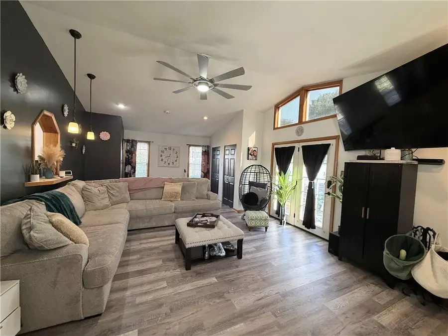 404 9th St, Monongahela, PA 15063 - #3