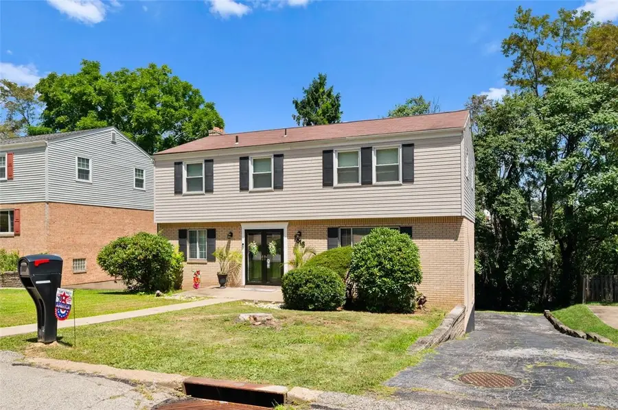1816 Gina Drive, West Mifflin, PA 15122 - #2