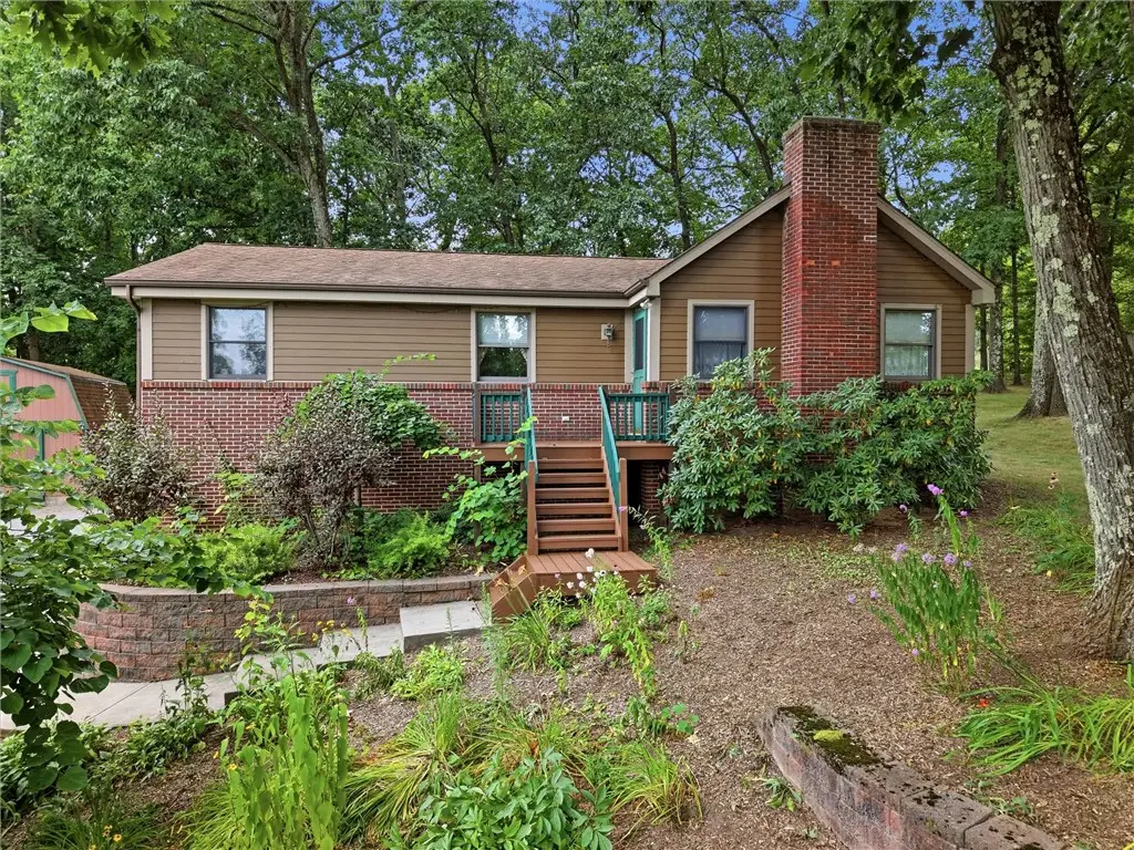 108 Needham Dr, Valencia, PA 16059 - #1