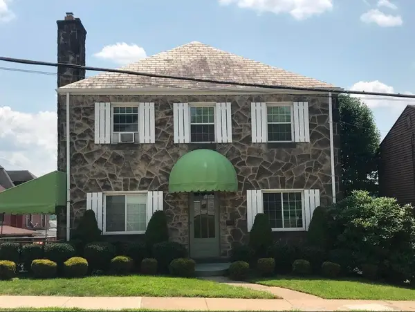 608 E 10th Avenue, Tarentum, PA 15084