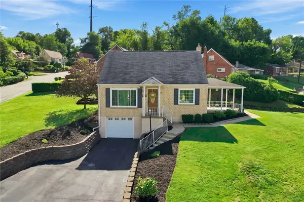 6746 W Barivista Dr, Verona, PA 15147