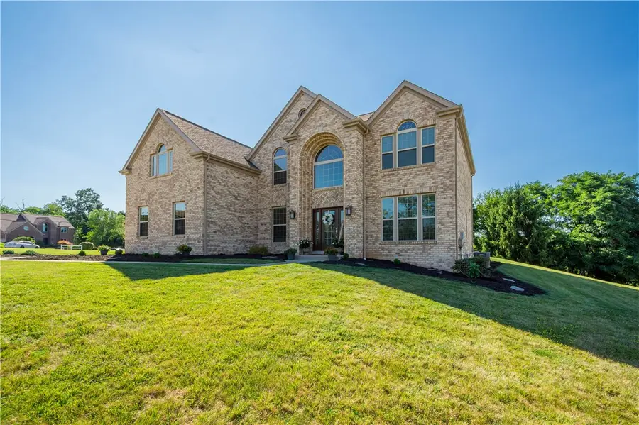280 Palomino Dr, Bethel Park, PA 15102 - #3