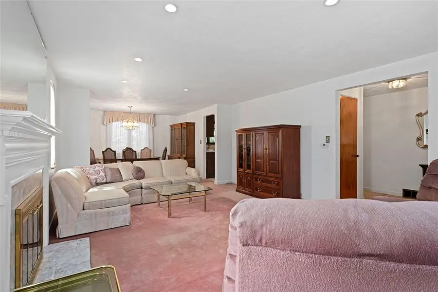 104 Highland Rd, Bethel Park, PA 15102 - #3