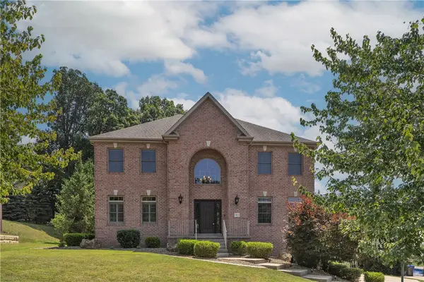 310 Riva Ridge Dr, Cranberry Twp, PA 16066
