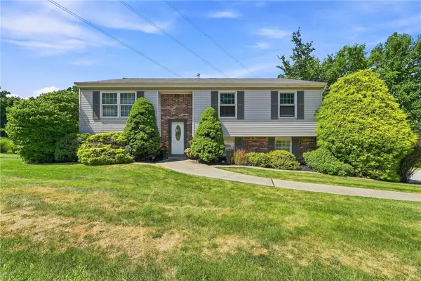 4062 Greenridge Dr, Verona, PA 15147