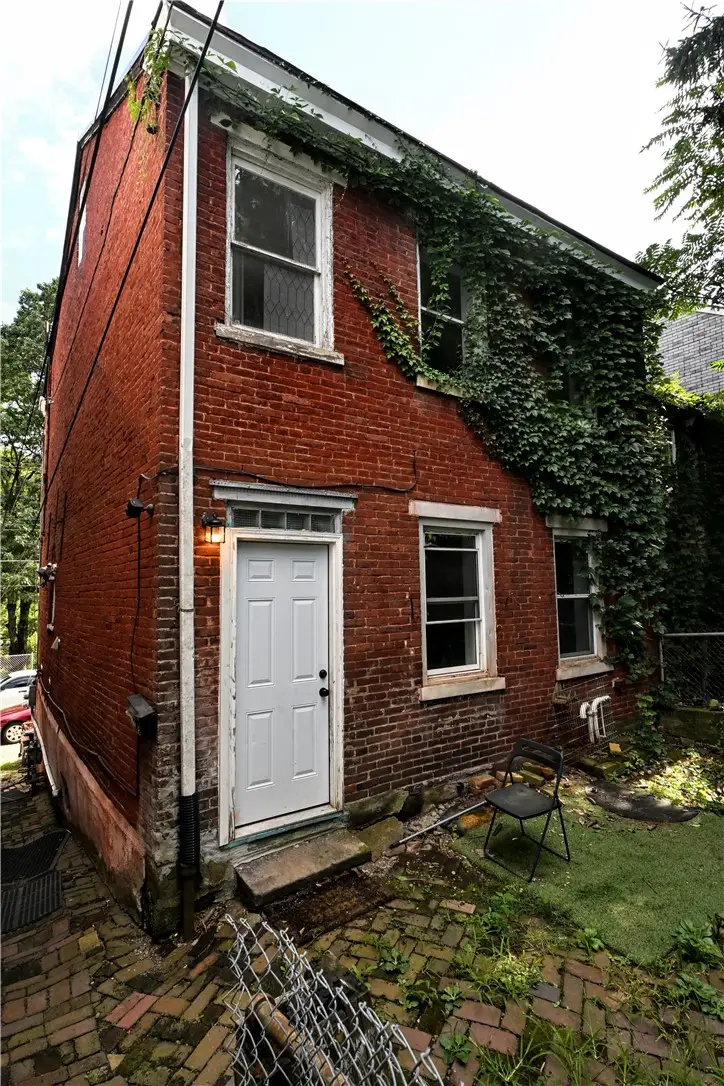 1136 High St, Pittsburgh, PA 15212 - #2