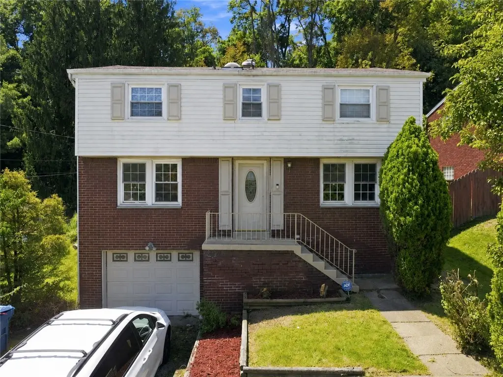 51 Dundalk Dr, Pittsburgh, PA 15235 - #1