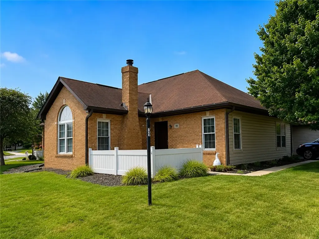 39 Ashford Dr, Cranberry, PA 16066 - #1