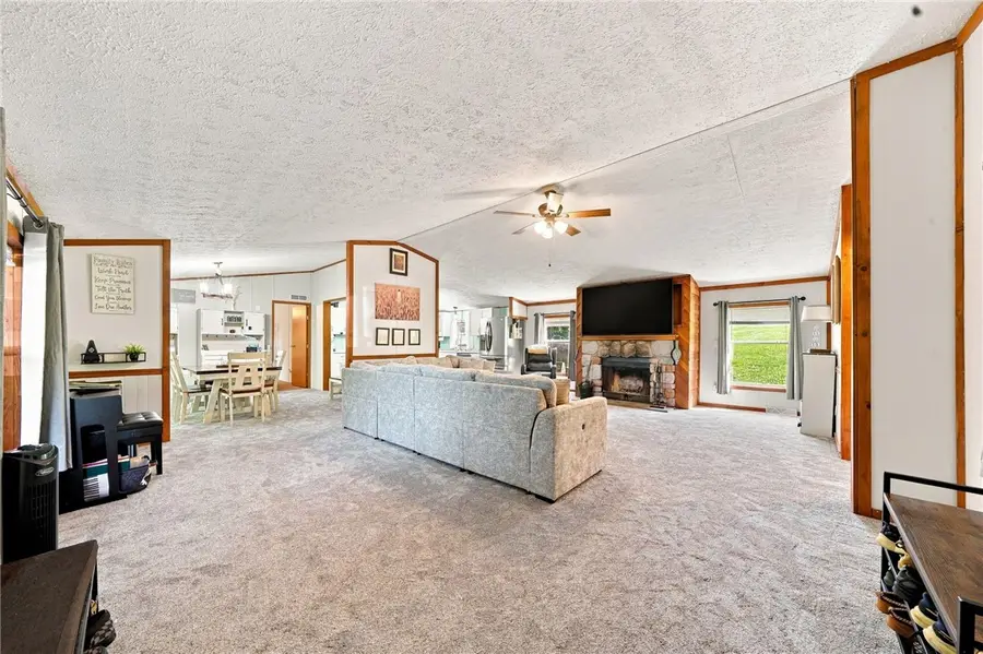 118 Francis Rd, Perryopolis, PA 15473 - #3