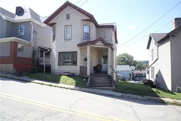 627 Wood St, California, PA 15419