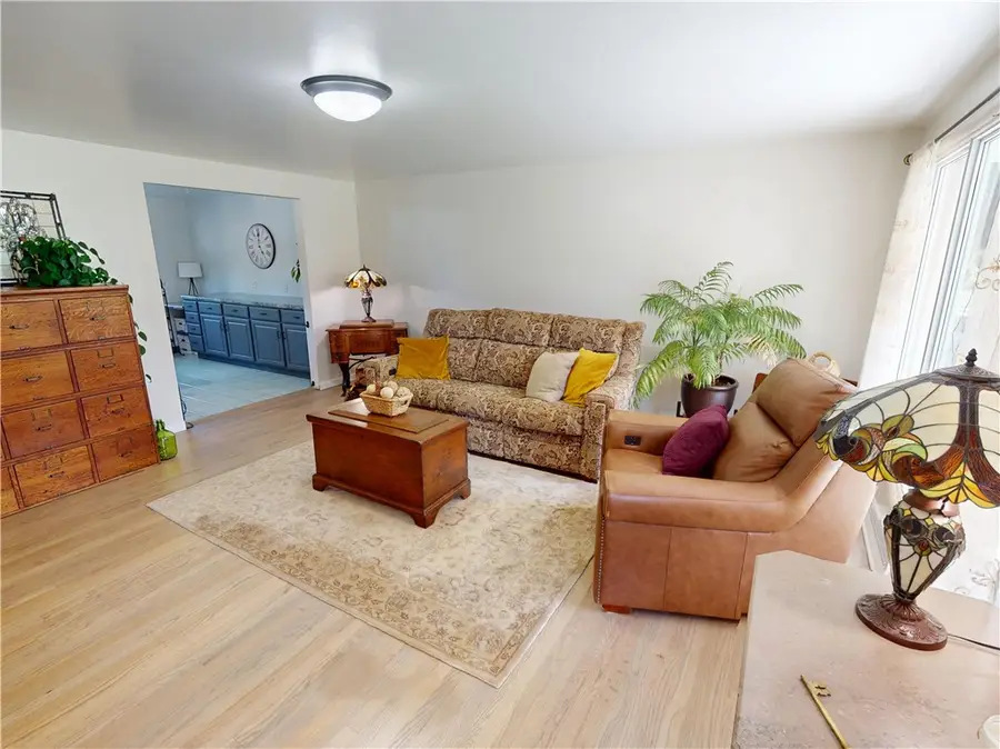 108 Elizabeth Dr, Butler, PA 16001 - #3