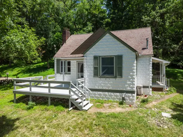 383 Lakeview Dr., Washington, PA 15301