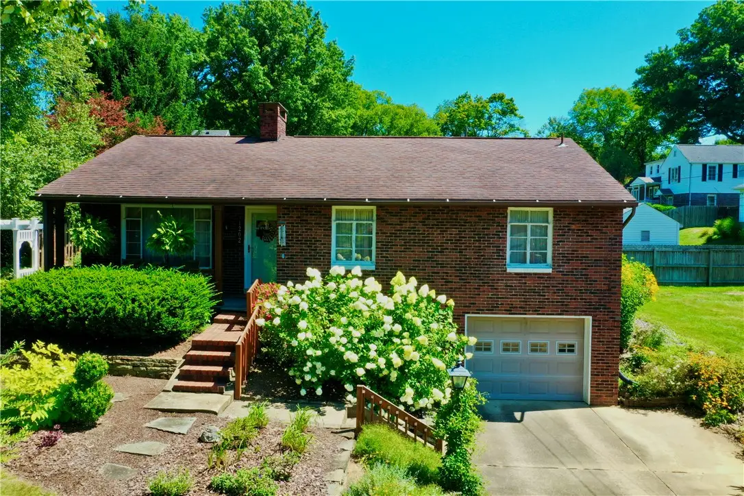1202 Minnesota Ave, Natrona Heights, PA 15065 - #1