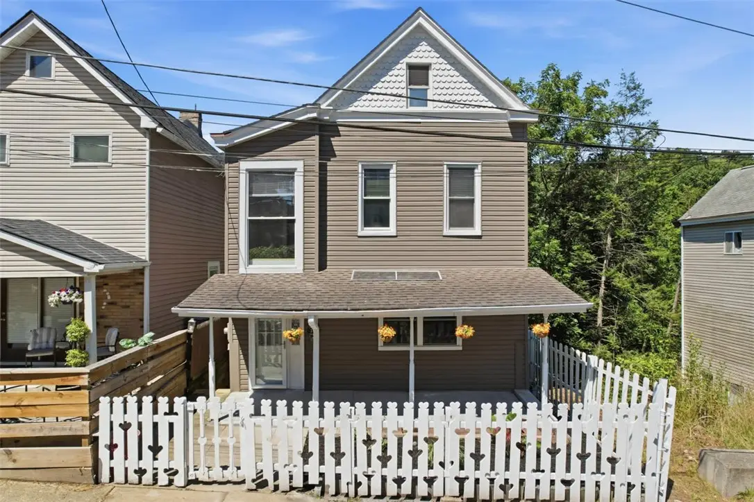 209 Marie Ave, Pittsburgh, PA 15202 - #1
