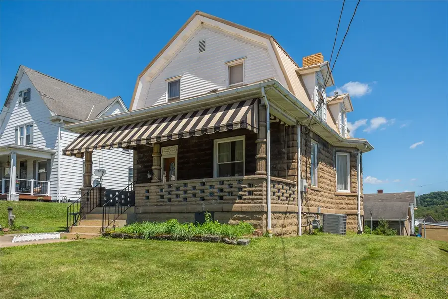 212 Center Ave, McDonald, PA 15057 - #2