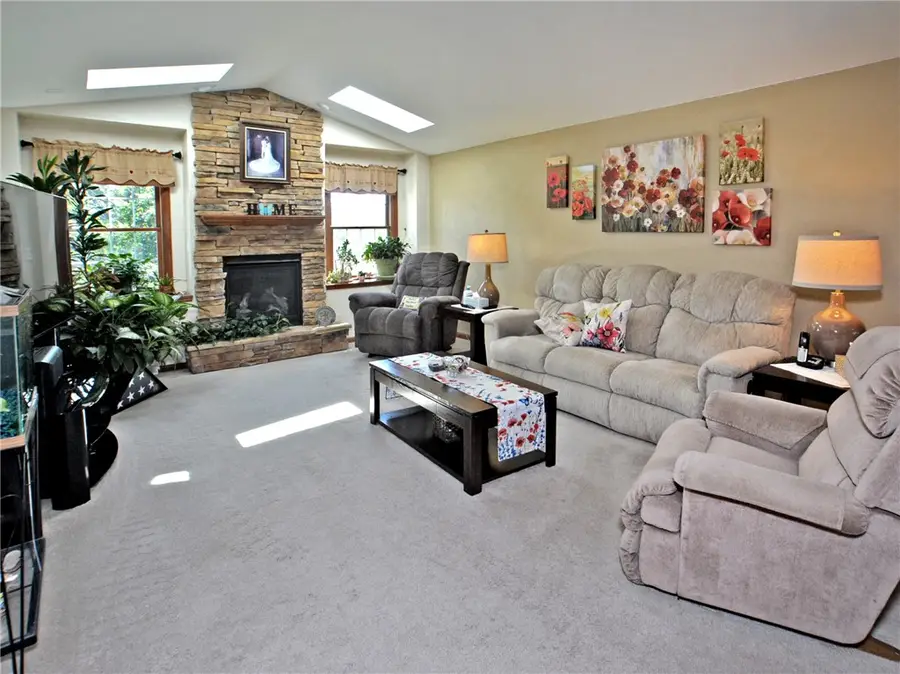 20 Patriot Ct, Pittsburgh, PA 15239 - #2