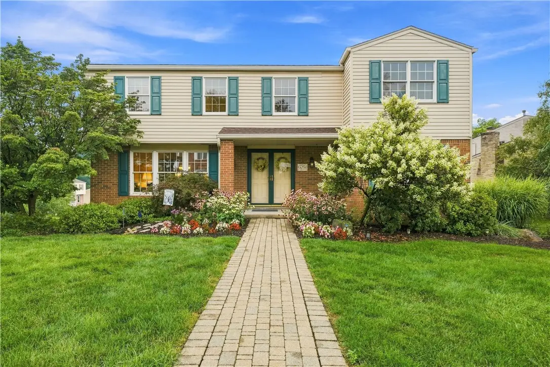 35 Weller Drive, Irwin, PA 15642 - #1
