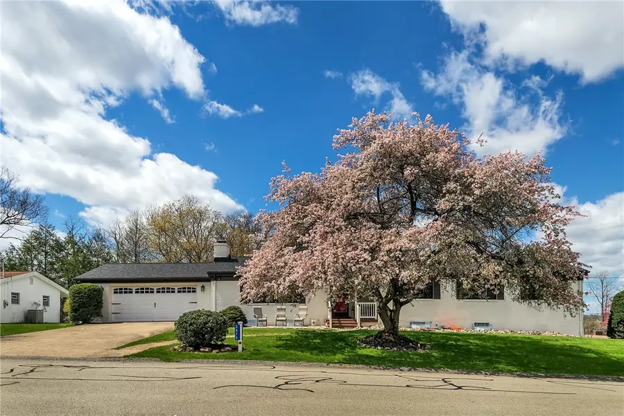 3470 Macarthur Drive, Murrysville, PA 15668 - #3