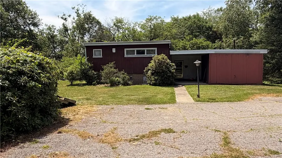 555 Bradys Ridge Rd, Beaver, PA 15009 - #2