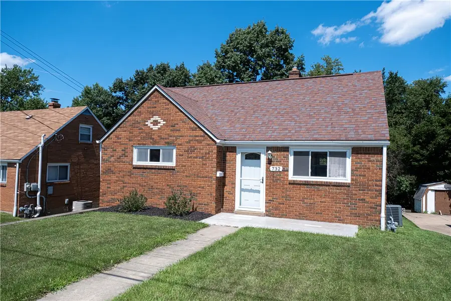 732 Valemont Dr, Verona, PA 15147 - #2