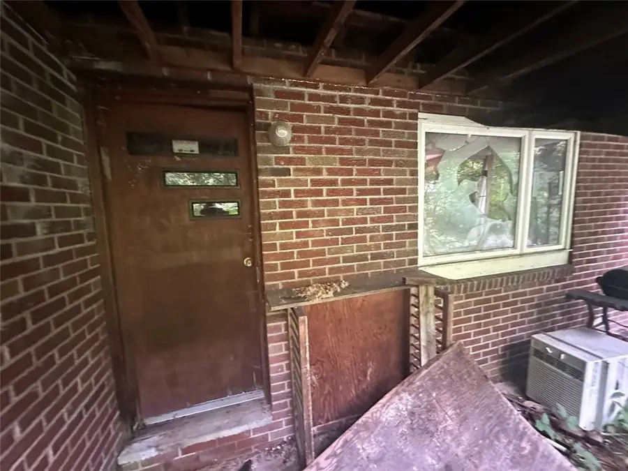 2031 Riddle Run Rd, Tarentum, PA 15084 - #2