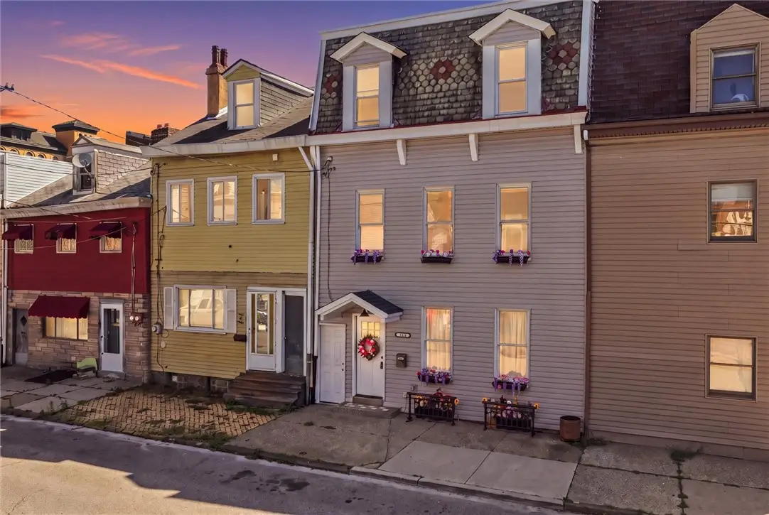 902 James St, Pittsburgh, PA 15212 - #1