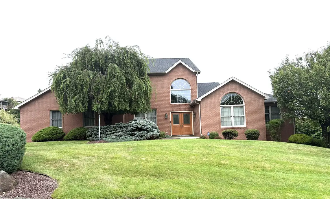 3121 Algonquin Trail, New Kensington, PA 15068 - #1