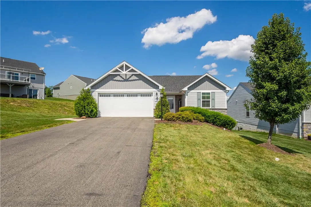 589 Birch Dr, Houston, PA 15342 - #1