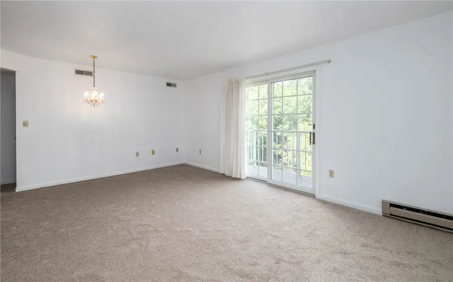 820 S Main St #303, Washington, PA 15301 - #2
