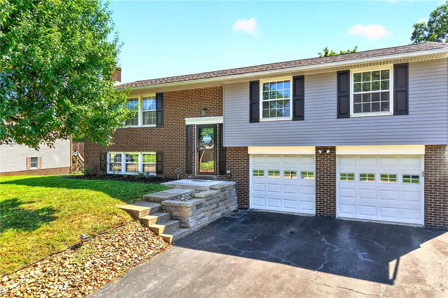 2018 Pembrook Dr, Glenshaw, PA 15116 - #2