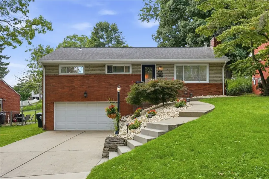 195 Peach Drive, Pittsburgh, PA 15236 - #2
