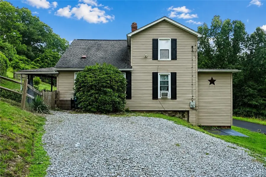 328 Bridge St., Hunker, PA 15639 - #2