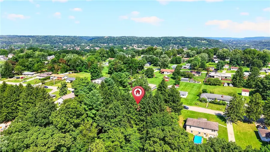 142 Franklin Ave., Center, PA 15001 - #2