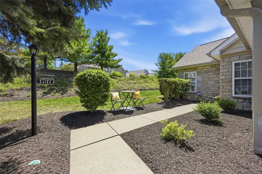 1737 Heather Heights Dr, Crescent, PA 15046 - #3