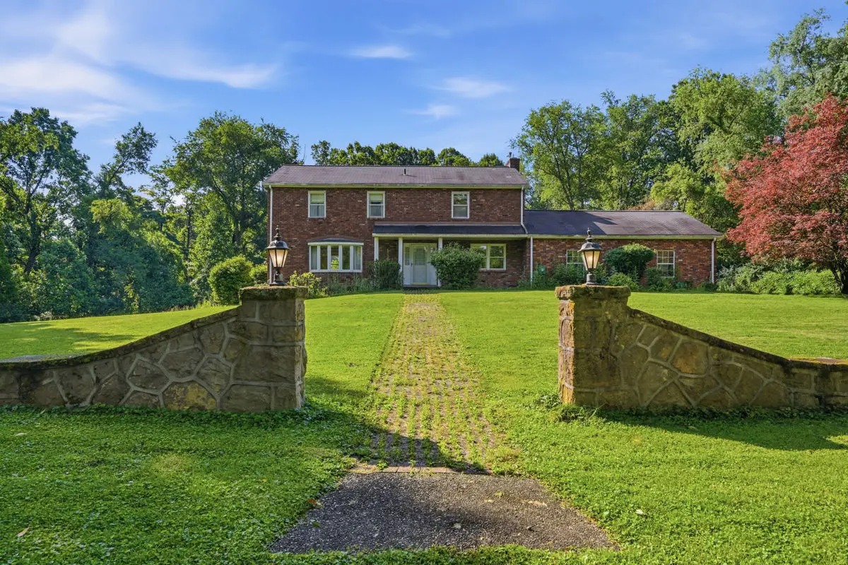 1 Apple Street, Monroeville, PA 15146 - #1