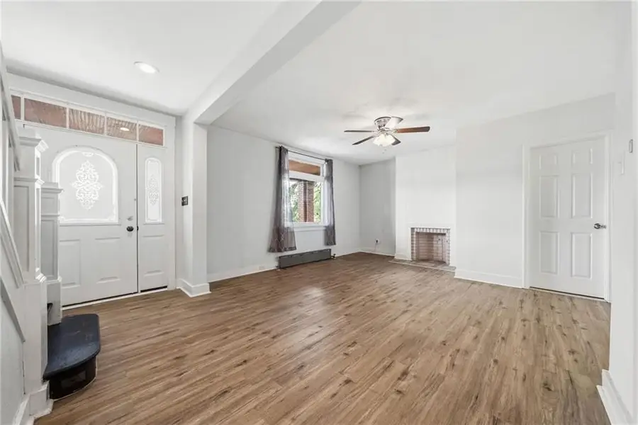 27 W Bellecrest Avenue, Pittsburgh, PA 15227 - #3