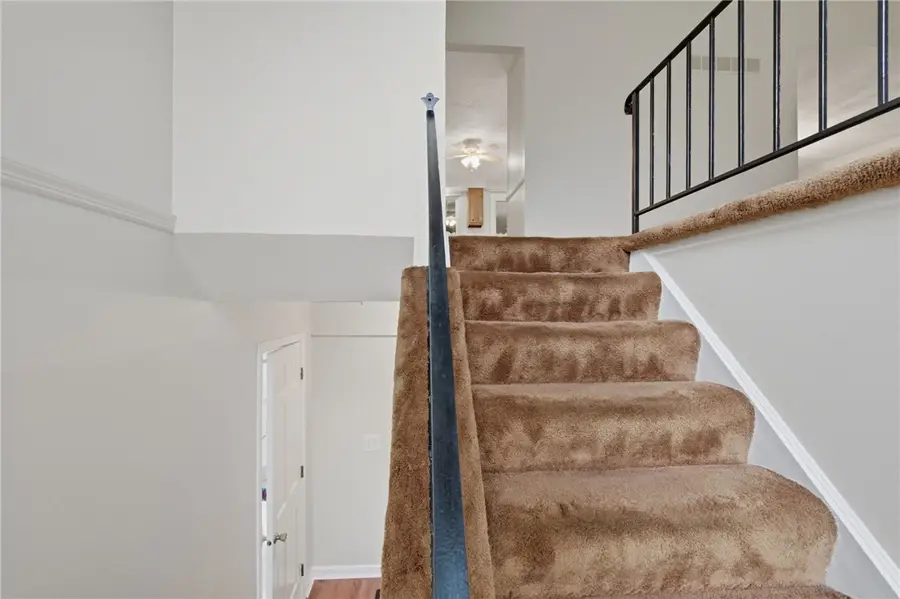 6150 Penn Dr, Butler, PA 16002 - #2