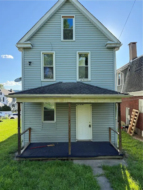 1218 Woodmont Ave, New Kensington, PA 15068