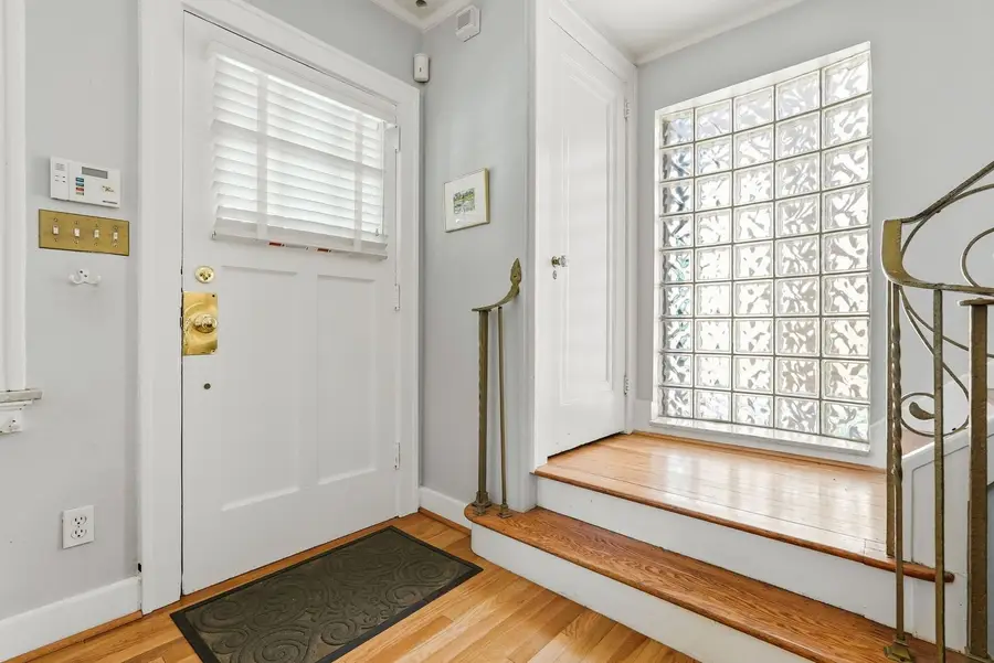 5834 Morrowfield Avenue, Pittsburgh, PA 15217 - #3