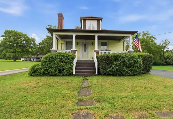 184 Hopwood-clsprg Rd, Hopwood, PA 15445