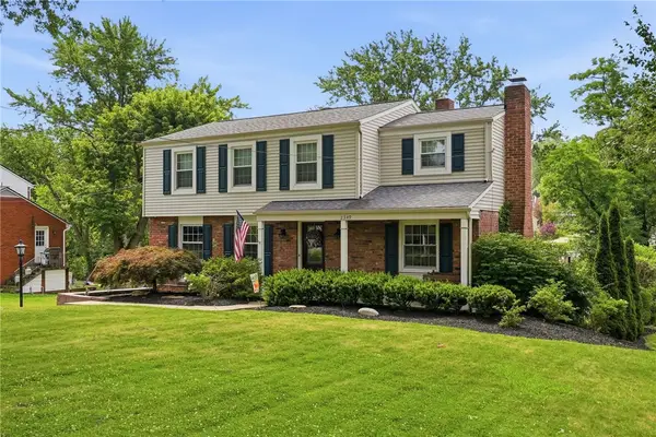 2349 Cramden Rd, Pittsburgh, PA 15241
